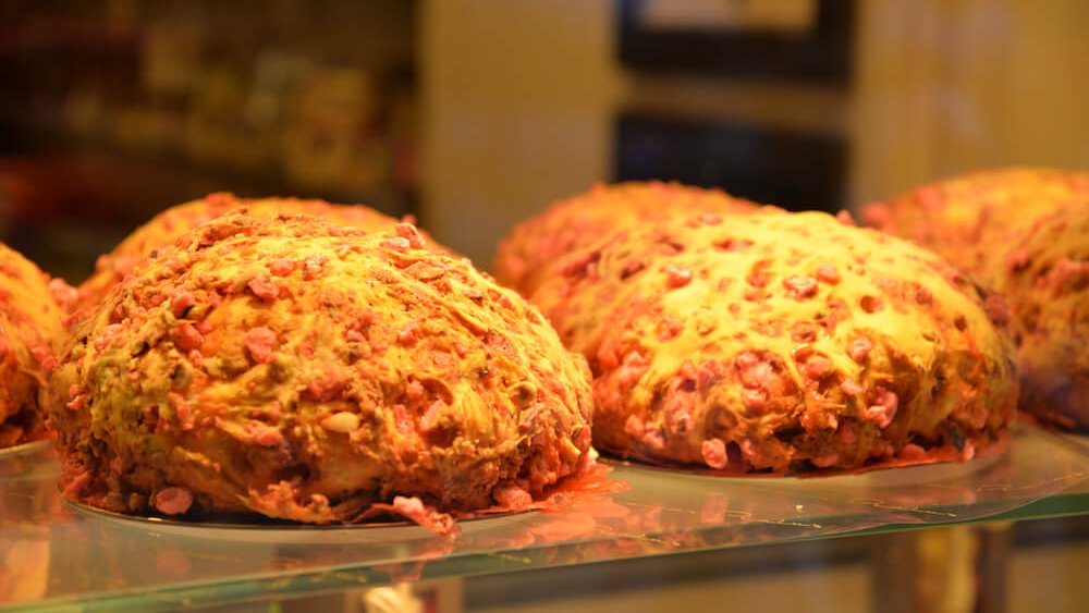 brioche aux pralines praluline pralus
