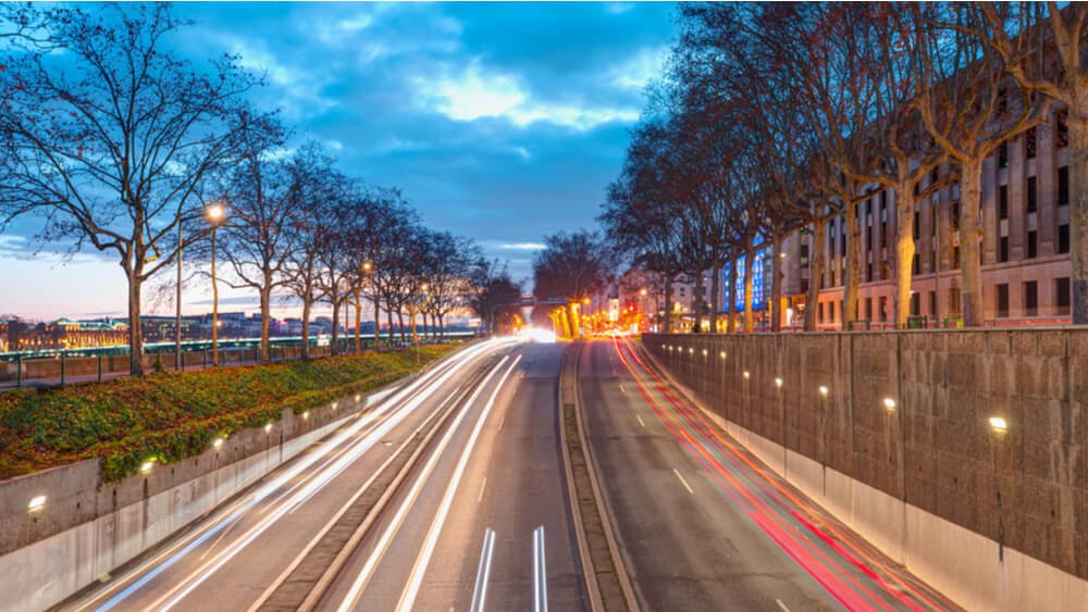 decongestionner grands axes circulation zfe lyon