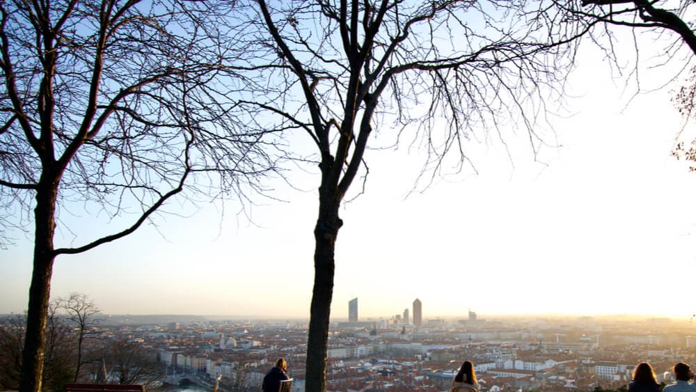 lever soleil sur lyon belvedere jardin des curiosites
