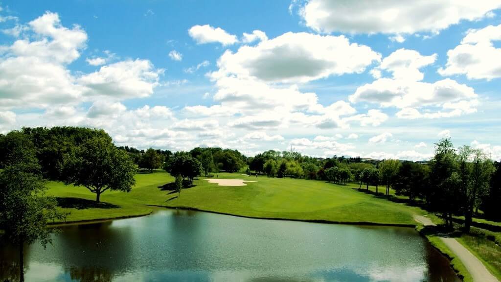 plan eau artificiel parcours golf lyon salvagny