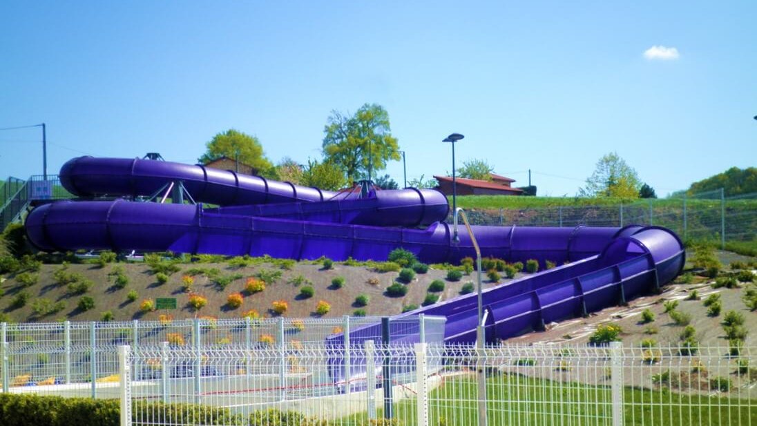 toboggan aquatique exterieur piscine centre aquatique escapad saint laurent chamousset