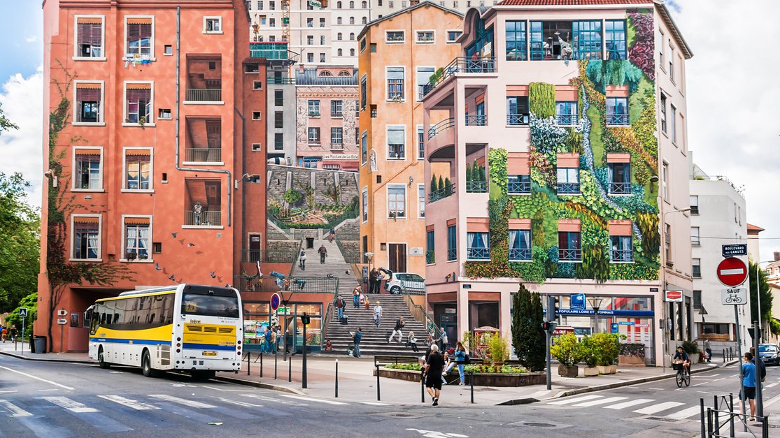 mur peint des canuts lyon croix rousse