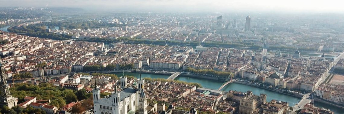 metropole de lyon vue du ciel