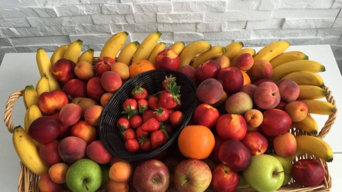 corbeille fruits fruites ete les plaisirs fruites lyon