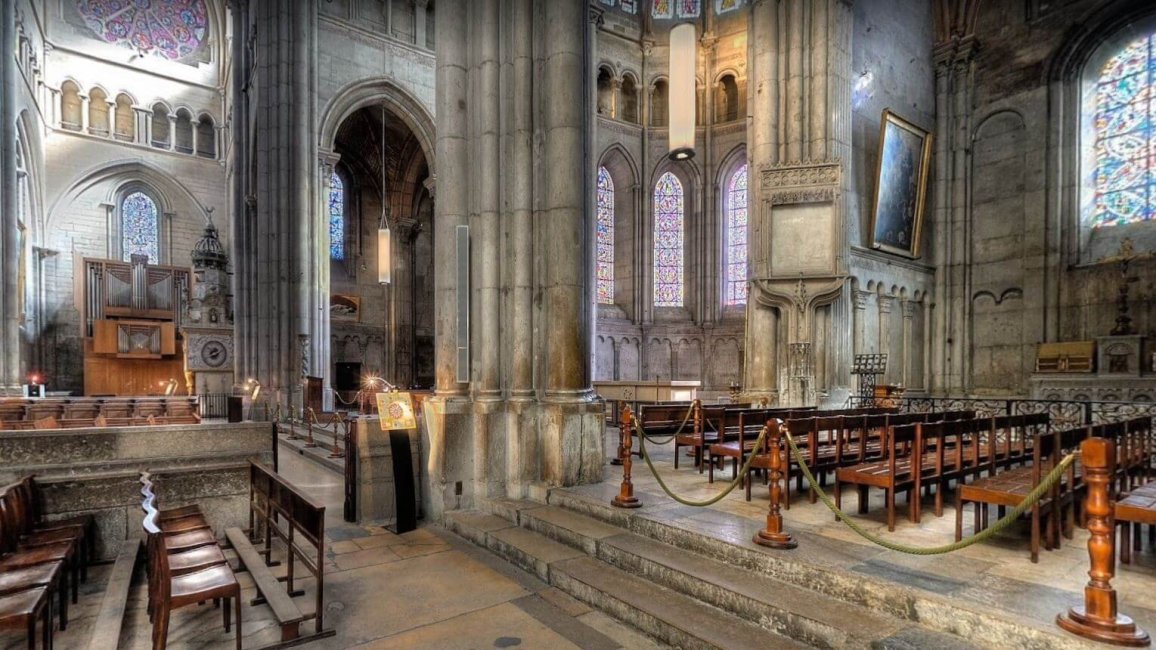 decorations interieur cathedrale saint jean lyon