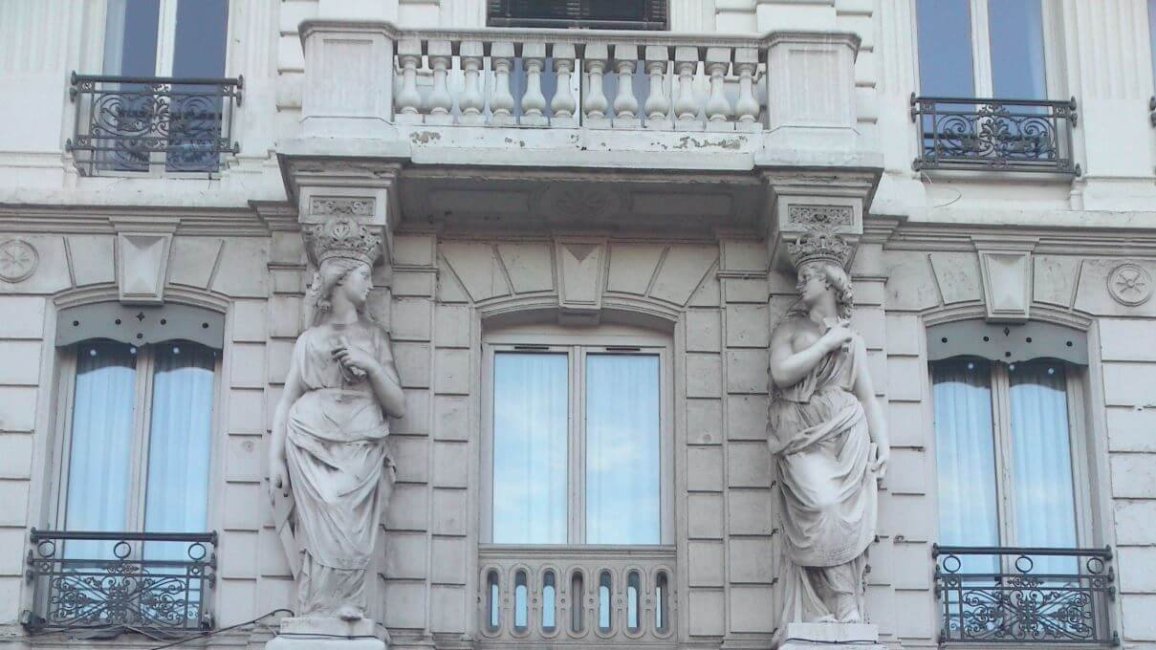 moulures facade decoree 16 place carnot lyon