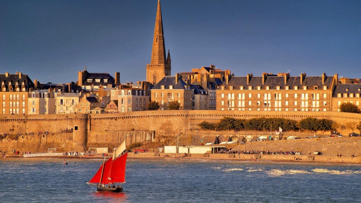 coucher soleil sur saint malo