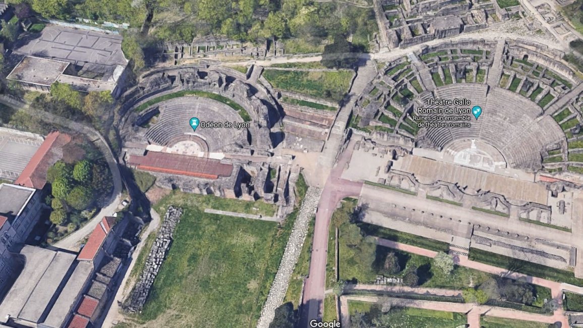 vue aerienne odeon theatre antique fourviere