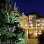 exterieur de nuit bar lounge restaurant victoria hall lyon