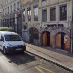 devanture entree elody pub karaoke vieux lyon