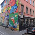 facade tagguee du centre culturel experimental boomrang a lyon