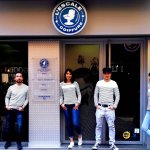 l equipe du salon l escale coiffure et barbe a lyon