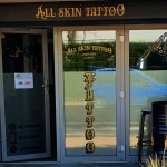 devanture du salon all skin tattoo a lyon