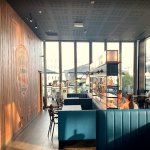 salle les burgers de papa centre commercial lyon confluence