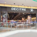 entree vitrine decitre centre commercial westfield lyon la part dieu