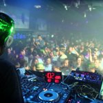 le petit salon dj set