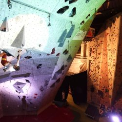 session escalade dans la salle climb up de lyon gerland