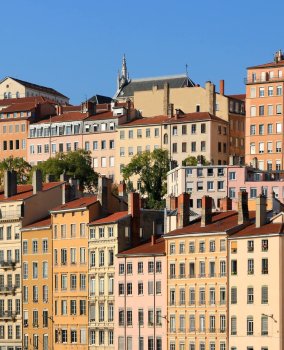 immeubles colores quartier croix rousse lyon