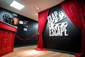 hall d entree de la salle clap escape game a lyon