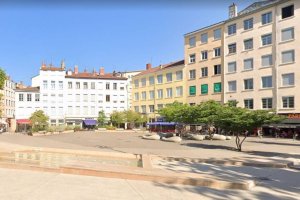 vue ensemble place des tapis lyon