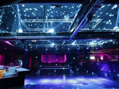 piste danse vide loft club lyon