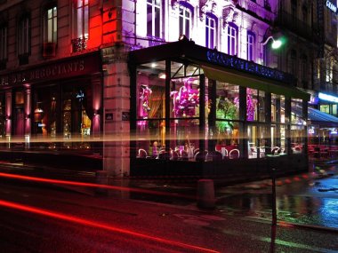 le grand cafe des negociants vue