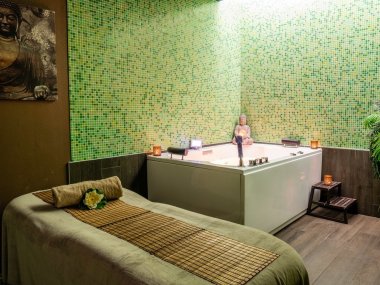 baignoire balneo spa osmose lyon