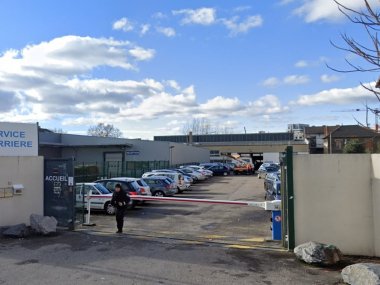 barriere entree fourriere de lyon