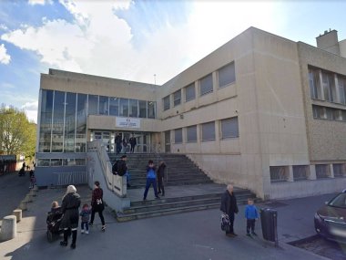 entree piscine municipale antoine charial lyon