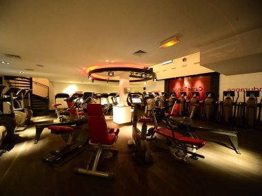 appareils cardio training salle sport wellness lyon vendome