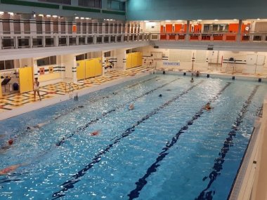 couloirs nage piscine publique garibaldi lyon
