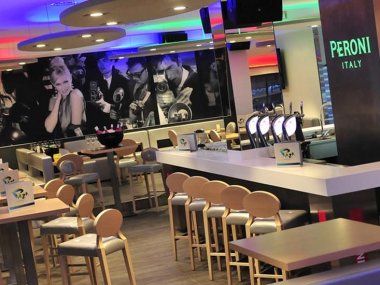 plaza lounge massieux