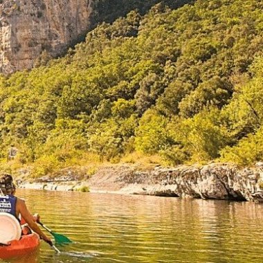descente des gorges de l ardeche en canoe kayak