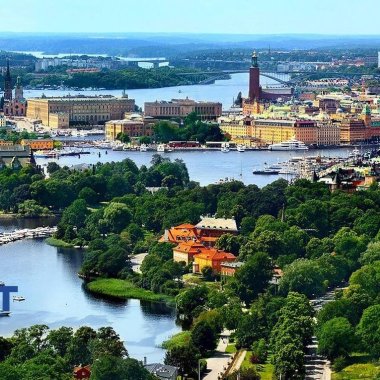 affiche promotionnelle pour l ouverture de la destination stockholm au depart de aeroport de lyon