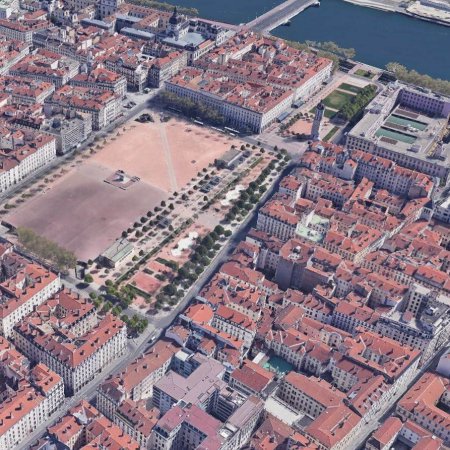 vue ensemble du ciel place bellecour entre rhone saone