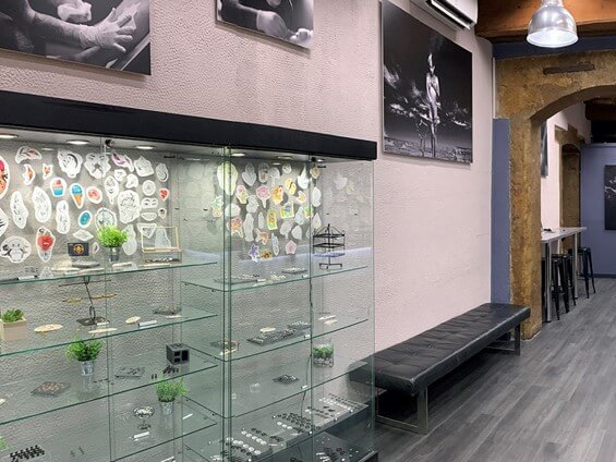 accueil boutique tatouage percing my body art lyon