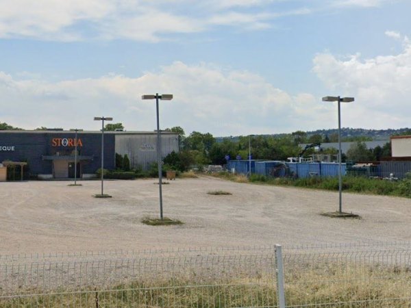vue exterieur entrepot discotheque la storia villefranche sur saone