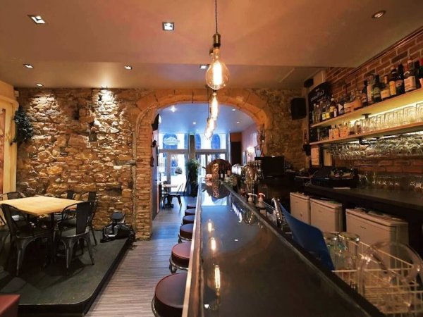 comptoir salle bar a jeux les arpenteurs lyon
