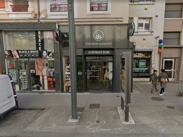 devanture et vitrine boutique cbd the hemp concept villeurbanne