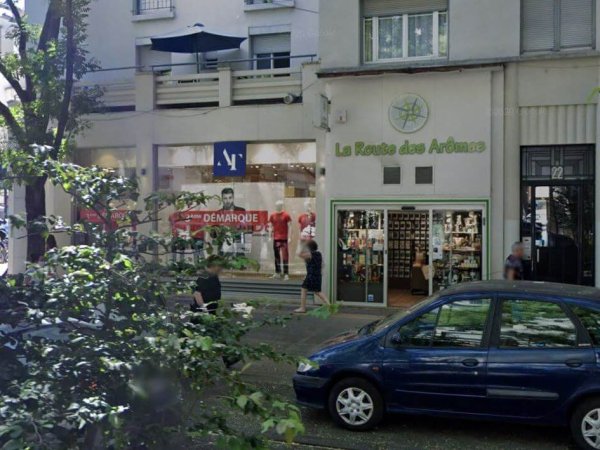 devanture boutique torrefaction route des aromes villeurbanne