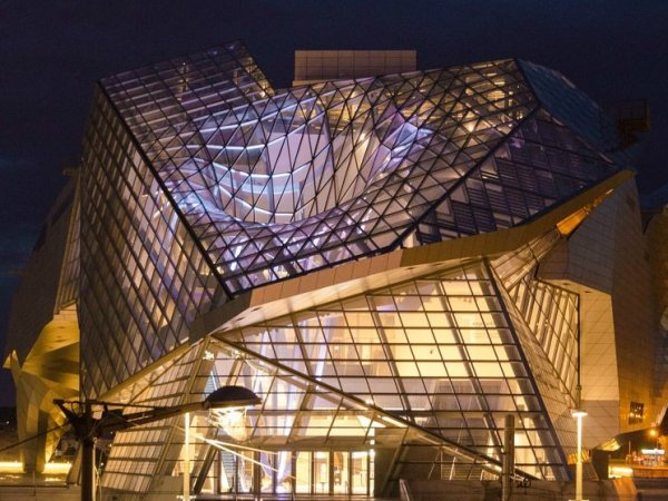 musee des confluence nuit