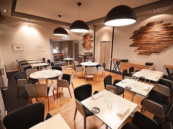 salle restaurant gastronomique takao takano lyon