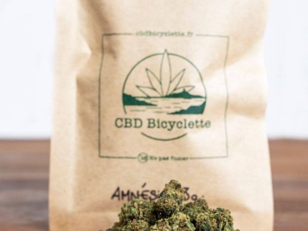 sachet fleurs de cbd en livraison avec cbd bicyclette lyon