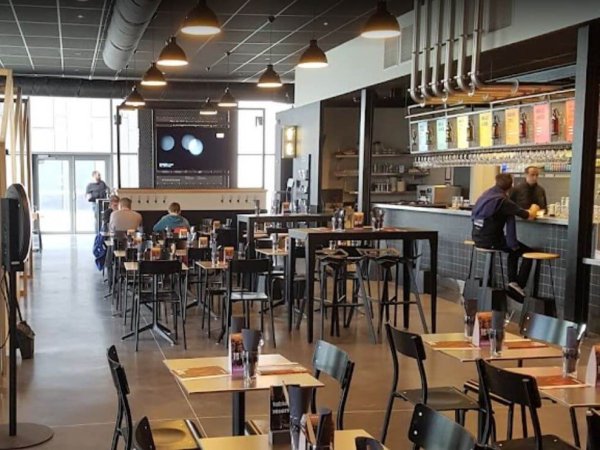 salle brasserie restaurant burgers ninkasi villefranche sur saone