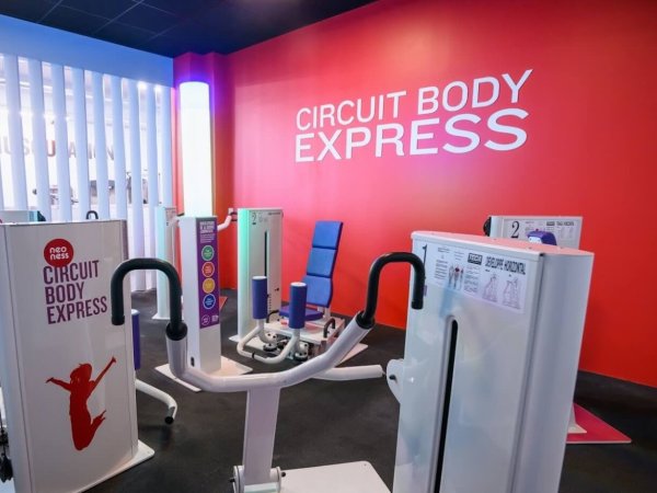 circuit body express dans la salle neoness de la part dieu a lyon