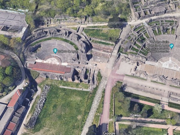 vue aerienne odeon theatre antique fourviere