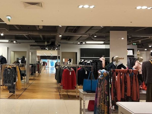 espace pret a porter femme galleries lafayette la part dieu