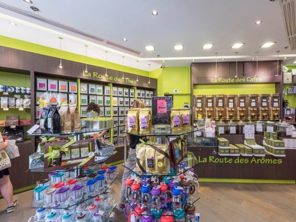 interieur boutique route des aromes lyon centre commercial la part dieu
