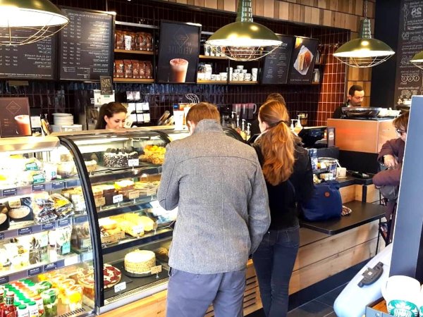 comptoir snacking starbucks gare lyon part dieu