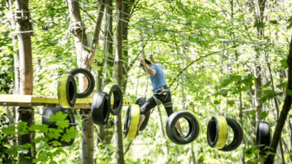 traversee pneus accrobranche city aventure lyon sainte foy.jpg